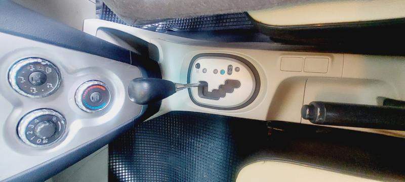 Toyota Belta - 5 - Family Cars  on Aster Vender