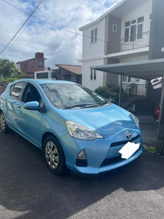 Toyota Aqua for sale - 1 - Compact cars  on Aster Vender