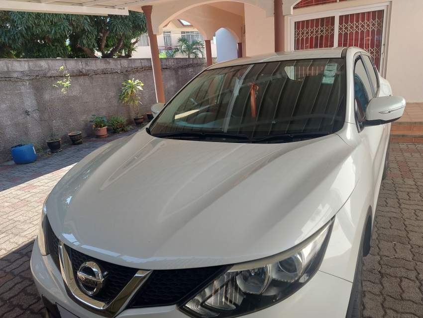 Car For sale - 2 - SUV Cars  on Aster Vender