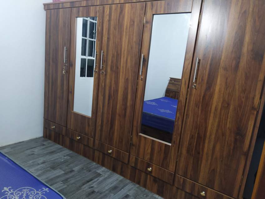 Armoire 5 battants - 0 - Kitchen appliances  on Aster Vender