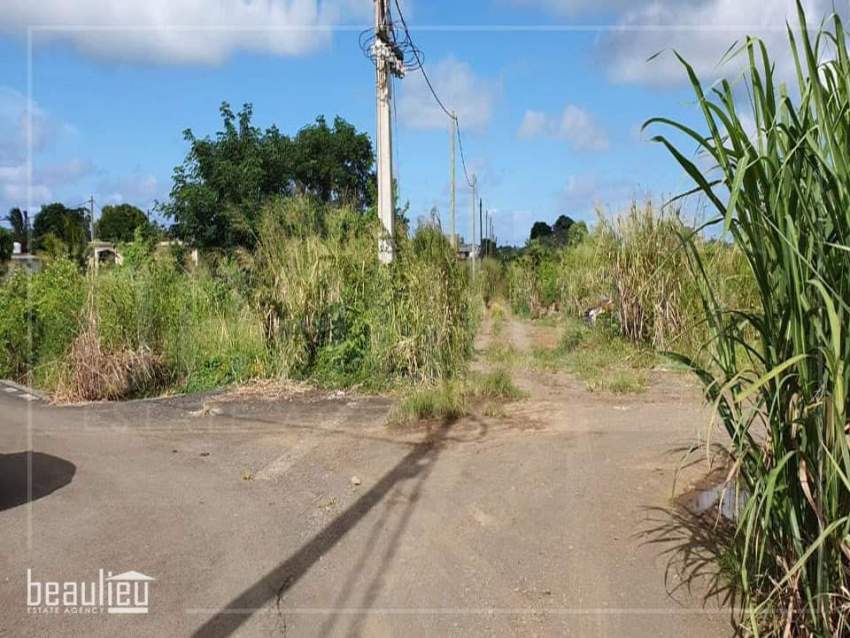 Two residential lands of 7 perches each are for sale in Bel Air, Flacq - 2 - Land  on Aster Vender