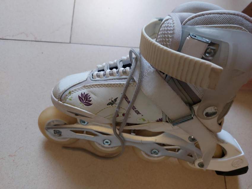 Roller skates - 0 - Roller skating  on Aster Vender