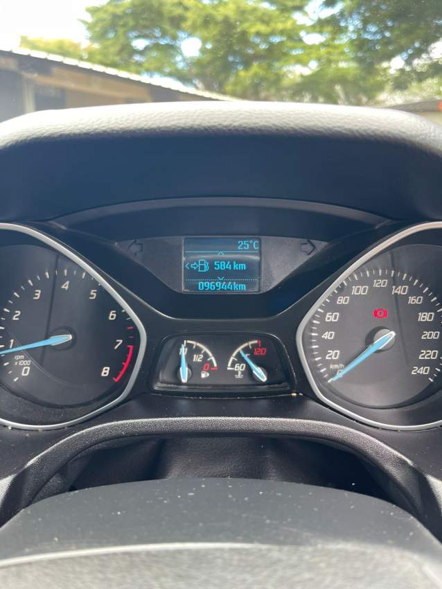 2013 Ford Focus Hatchback - 3 - Family Cars  on Aster Vender