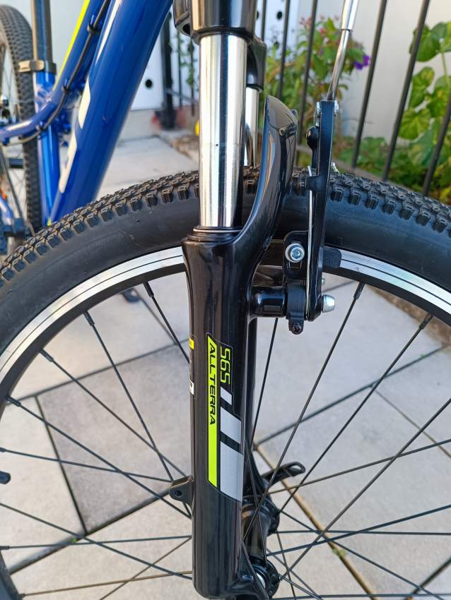 3 MTBs on sale, rarely used, like New - 5 - Mountain bicycles  on Aster Vender