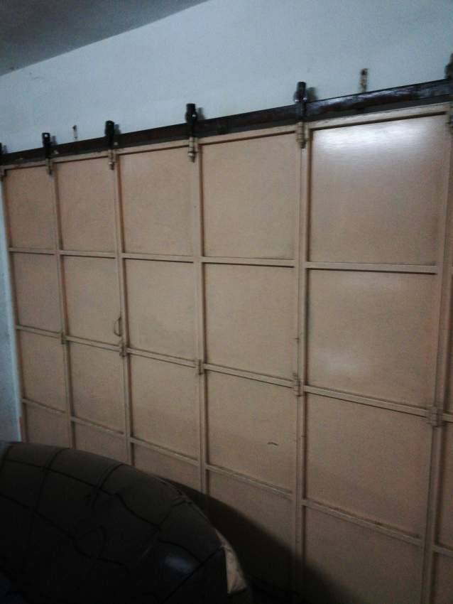 Sliding Garage door on Aster Vender