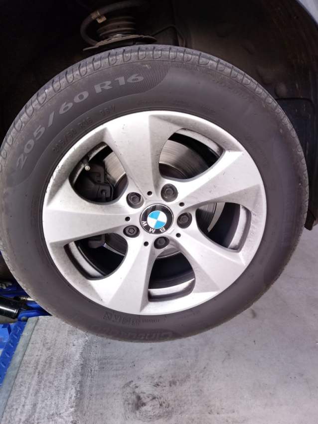 BMW Series 3 F30 Wheels on Aster Vender