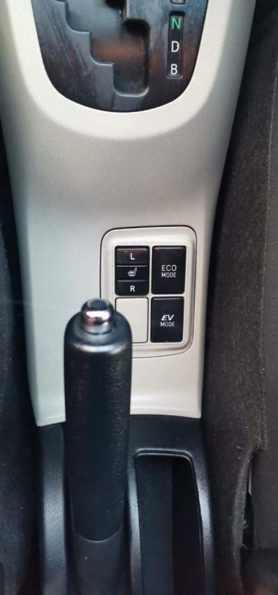 Toyota Aqua 2014 (Hybrid) for Sale - 4 - Compact cars  on Aster Vender