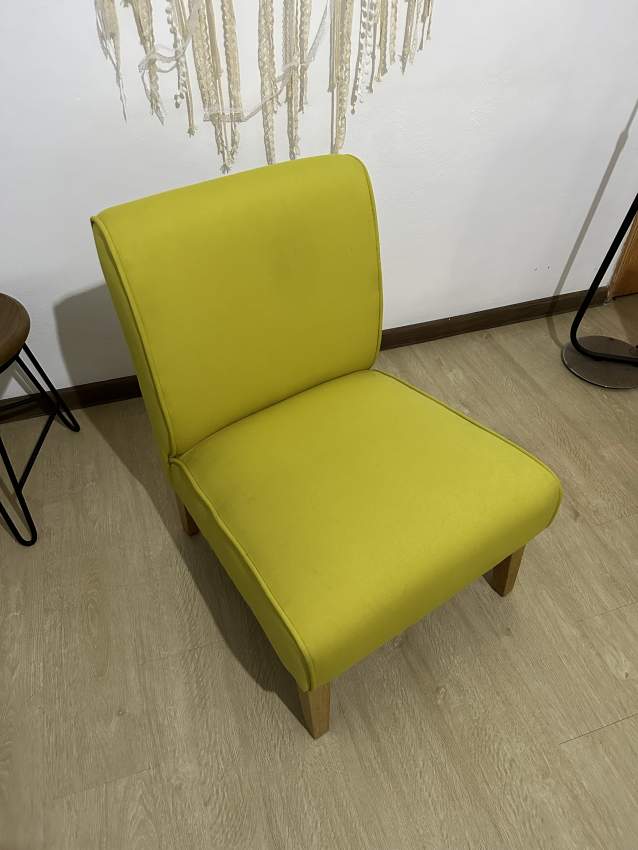 Lounge Chair (Sofa) - 1 - Chairs  on Aster Vender