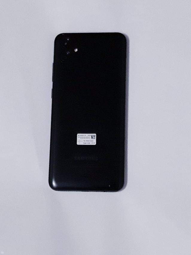 Samsung A04E Black + Cover + Screen Protector - 1 - Galaxy A Series  on Aster Vender