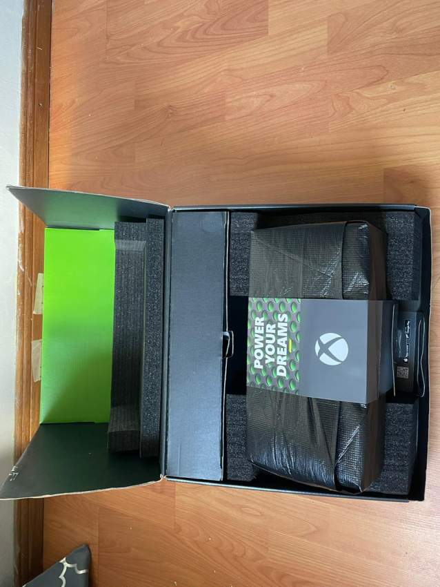 Xbox series x - 2 - Xbox One  on Aster Vender
