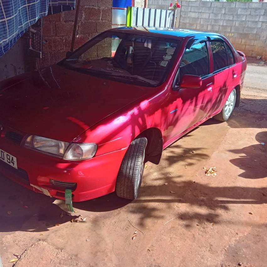 Nissan B14 annee 94,etc Nissan B12 a vendre - 1 - Sport Cars  on Aster Vender