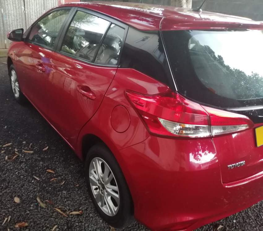 Toyota Yaris E - 1 - Family Cars  on Aster Vender