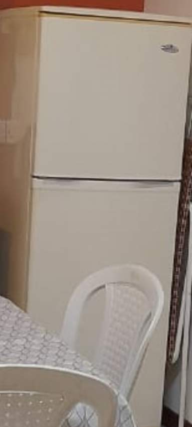 Fridge kelvinator on Aster Vender