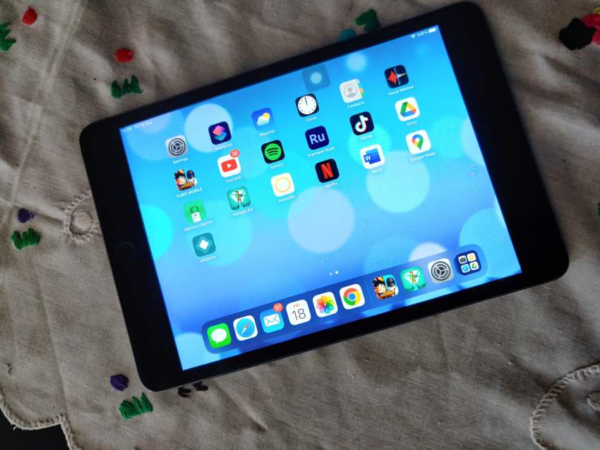 Apple iPad Mini, 5th Gen (Wi-Fi, 64GB) - Space Gray - 0 - Tablet  on Aster Vender