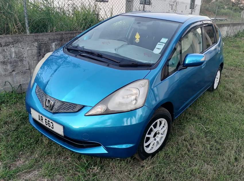 Honda Fit 2010 on Aster Vender