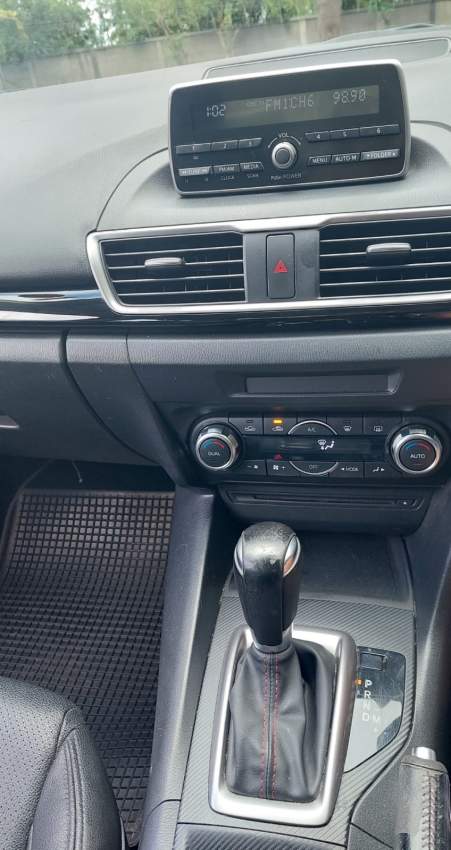 Mazda 3 - 5 - Family Cars  on Aster Vender