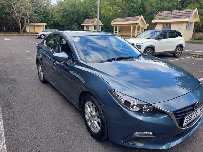 Mazda 3 - 0 - Family Cars  on Aster Vender