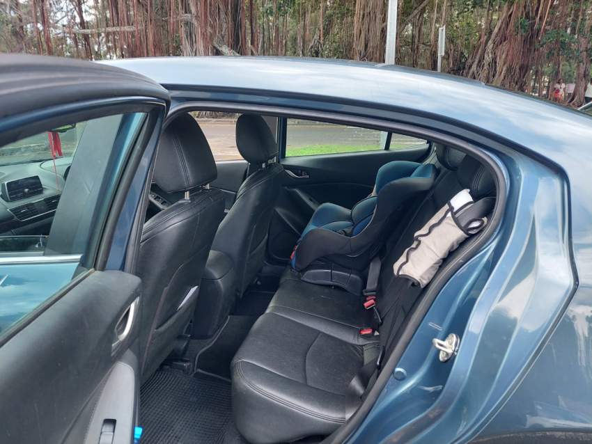 Mazda 3 - 2 - Family Cars  on Aster Vender