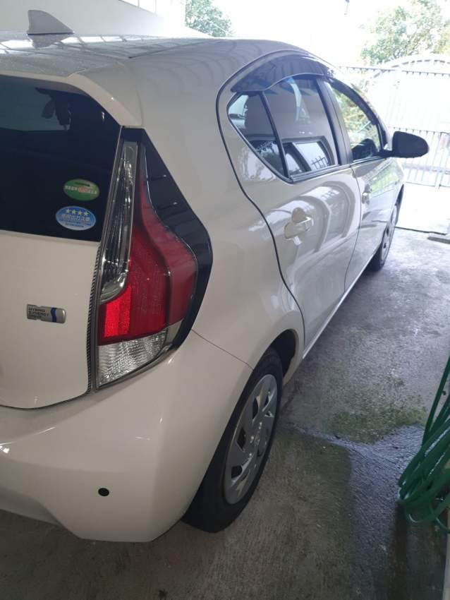 Toyota Aqua 2016 - 4 - Family Cars  on Aster Vender