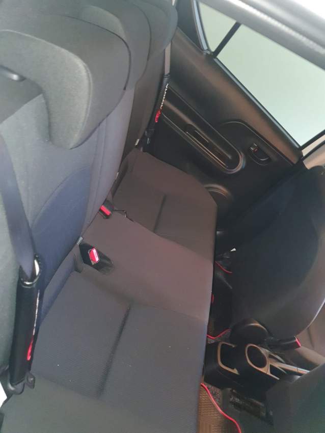 Toyota Aqua 2016 - 1 - Family Cars  on Aster Vender