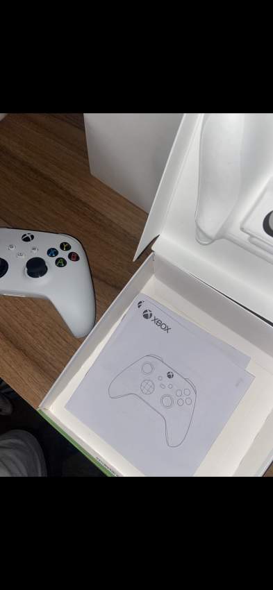Xbox Controller - 1 - All electronics products  on Aster Vender