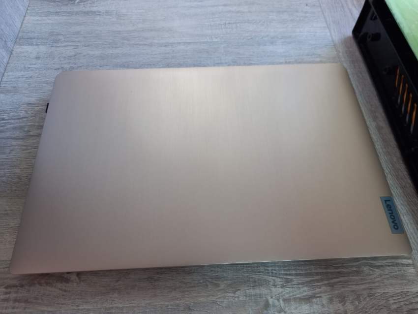 Laptop Lenovo - 1 - Laptop  on Aster Vender