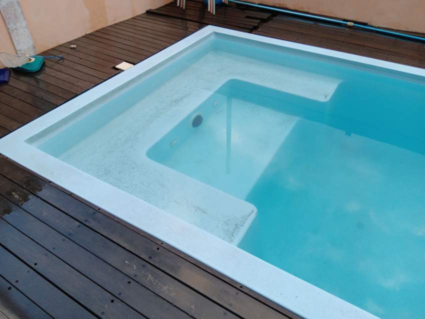 Piscine a vendre on Aster Vender
