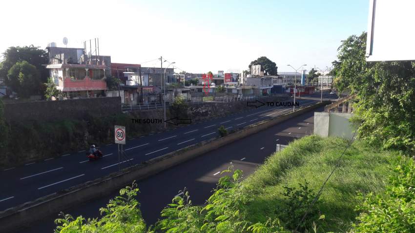 Terrain 12 perches a port louis - 1 - Land  on Aster Vender