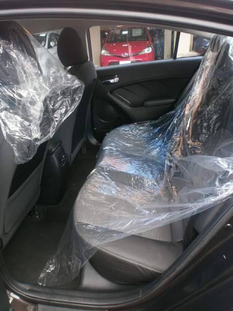 KIA CERATO FORTE K 3 - 5 - Family Cars  on Aster Vender