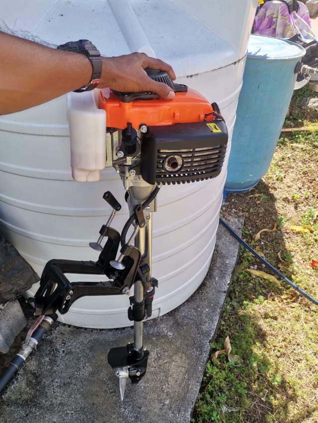 RIGID BOAT INFLATABLE - 2 - Boats  on Aster Vender