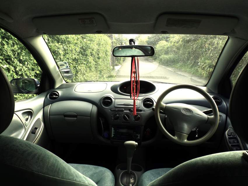 Toyota Vitz - 2 - Compact cars  on Aster Vender