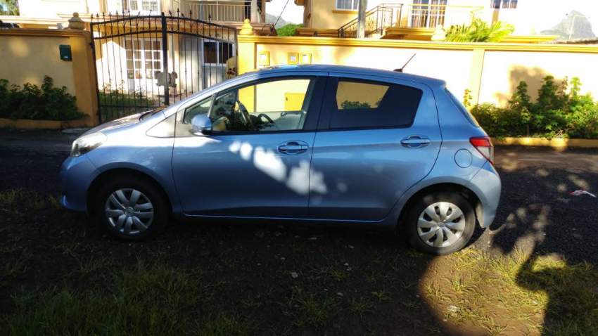 Toyota vitz - 1 - Family Cars  on Aster Vender