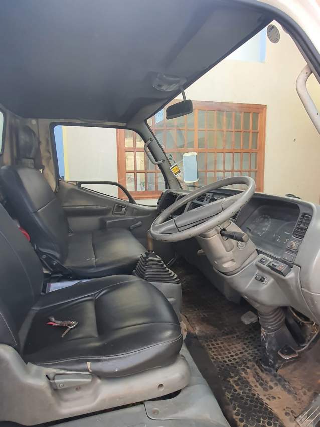 MITSUBISHI CANTER for Sale! - 2 - Other heavy trucks  on Aster Vender