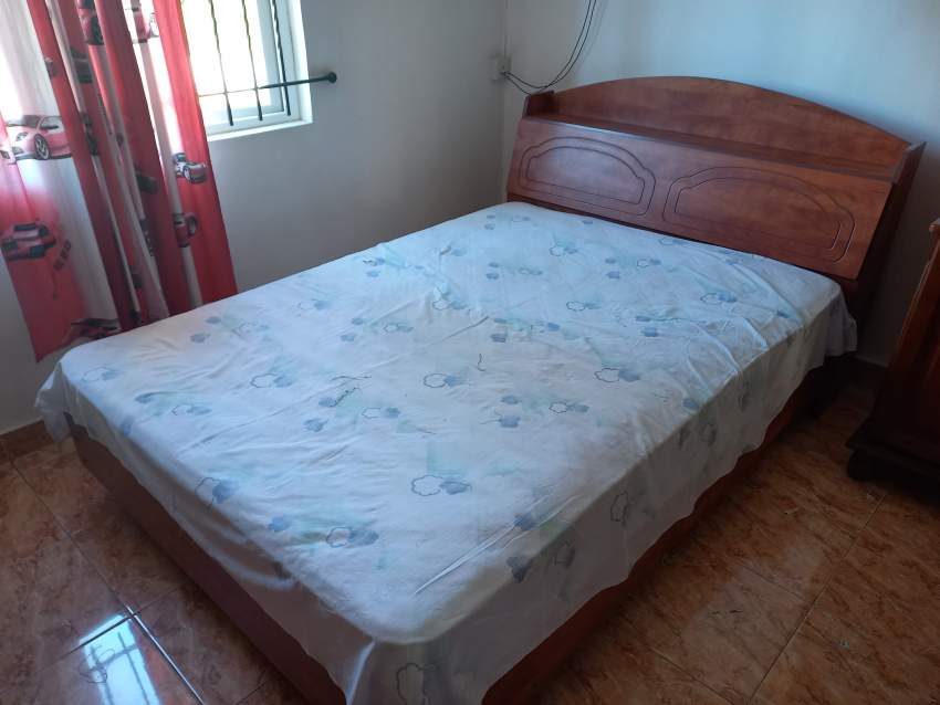 Armoire + placard + lit - 1 - Bedroom Furnitures  on Aster Vender