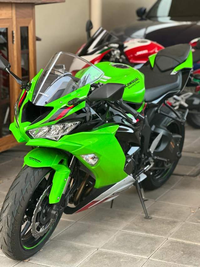 Brand new Zx6r 2023 - 2 - Sports Bike  on Aster Vender