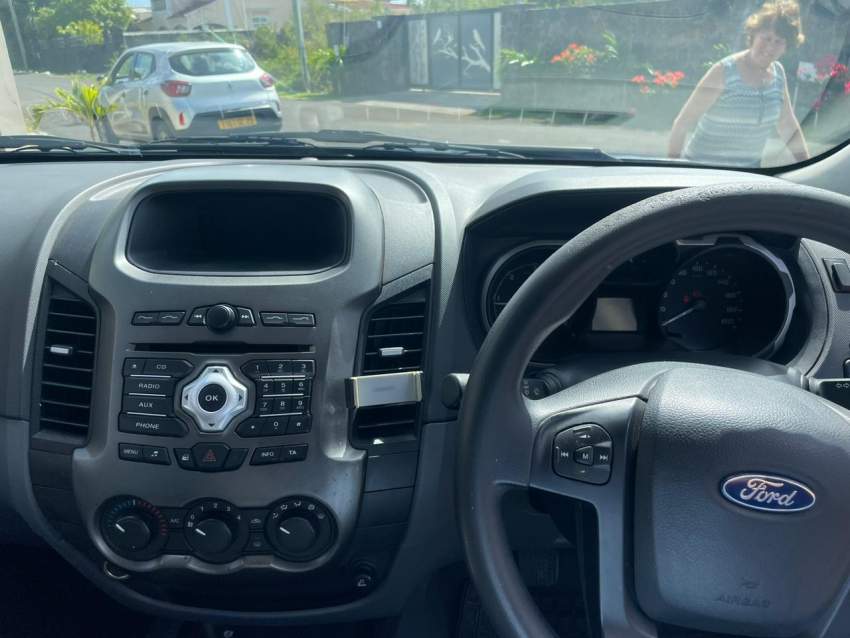 Ford Ranger Pick up 4x4 - 5 - Pickup trucks (4x4 & 4x2)  on Aster Vender