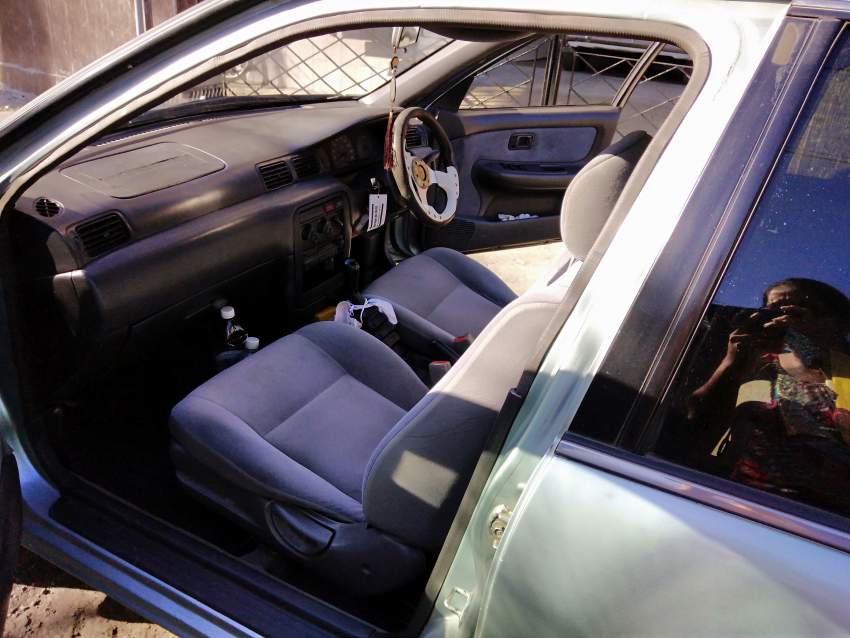 To sell Nissan Car 98 - 1 - Family Cars  on Aster Vender
