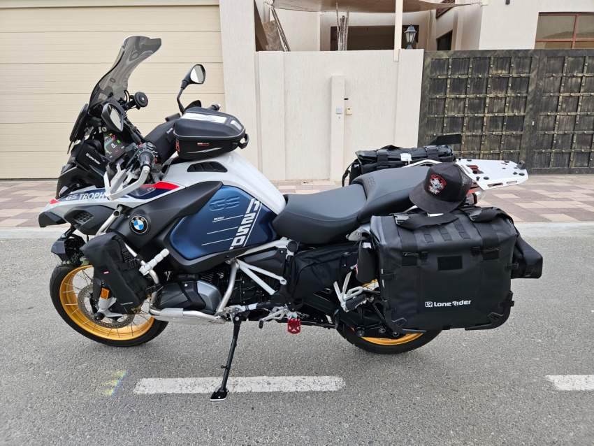 BMW - 1250R GSA (Trophy Edition) on Aster Vender