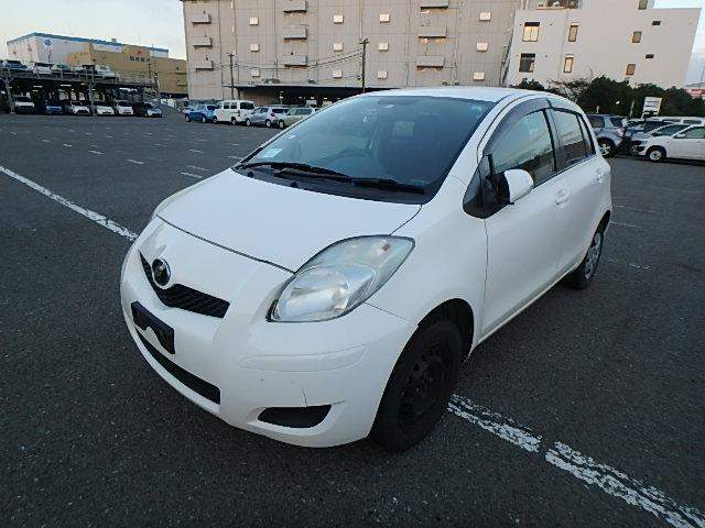 Toyota vitz toyota belta mazda3 mitsubishi lancer - 1 - Sport Cars  on Aster Vender