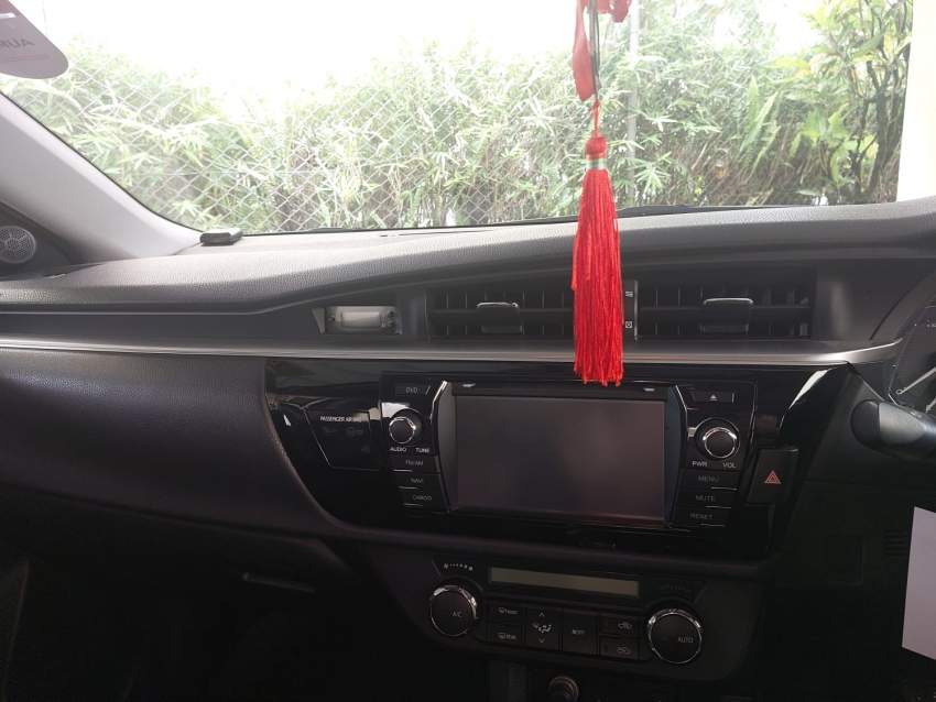 Sales of Toyota Corolla Car - 3 - Luxury Cars  on Aster Vender