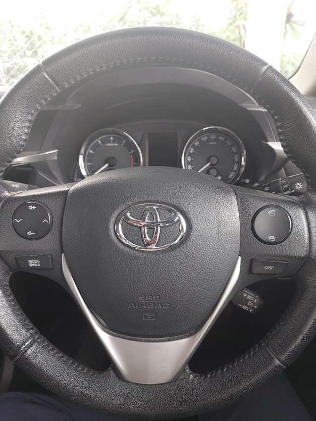 Sales of Toyota Corolla Car - 5 - Luxury Cars  on Aster Vender