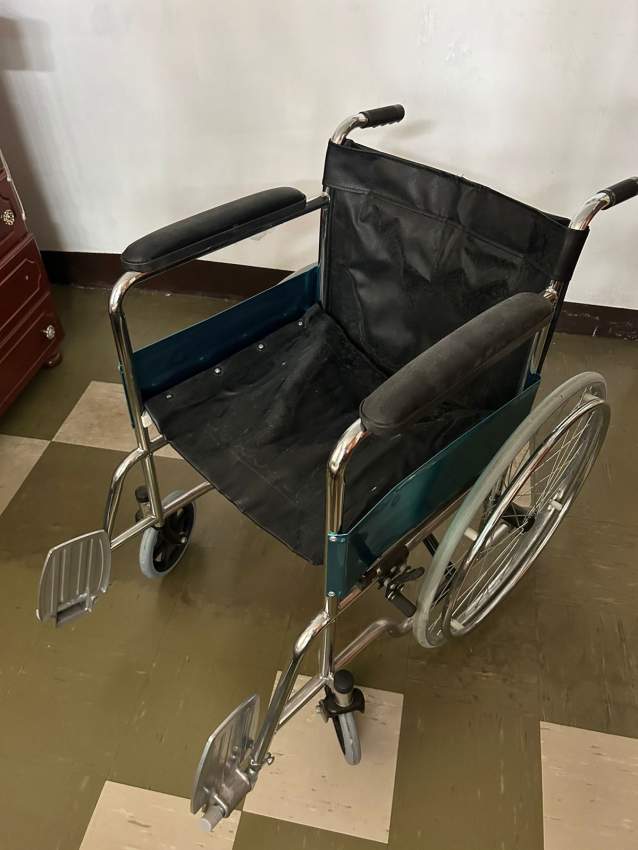 Wheelchair for adult - 1 - Wheelchair  on Aster Vender