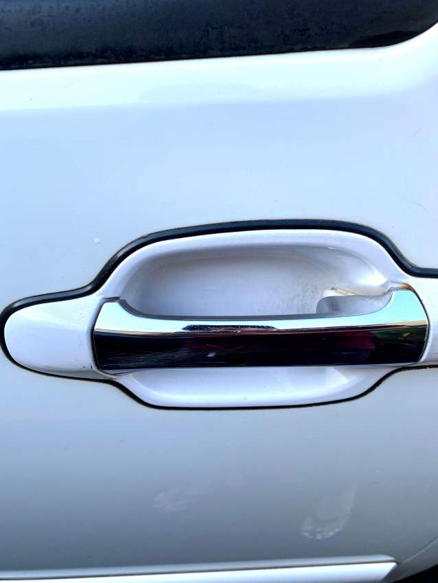 Vehicle 4x4 - 1 - Passenger Van  on Aster Vender