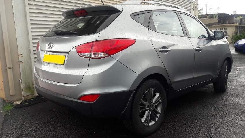 Hyundai IX35 - 7 - SUV Cars  on Aster Vender