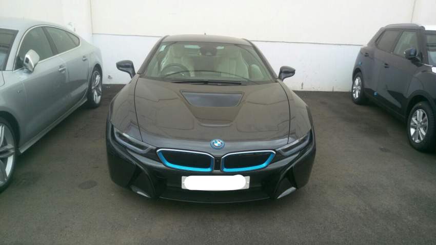 BMW i8 - 2 - Sport Cars  on Aster Vender