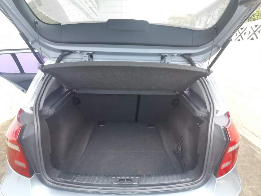 BMW 116i  2008 - 2 - Compact cars  on Aster Vender