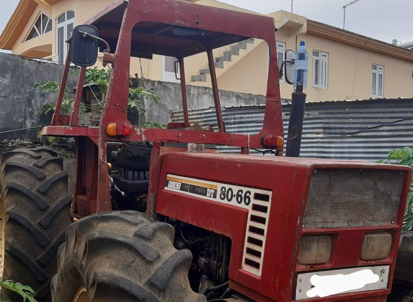 Tractor - 0 - Tractor  on Aster Vender