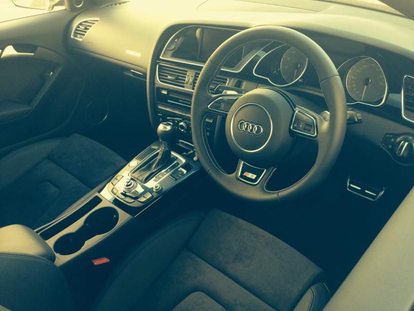 AUDI S5 - 3 - Sport Cars  on Aster Vender