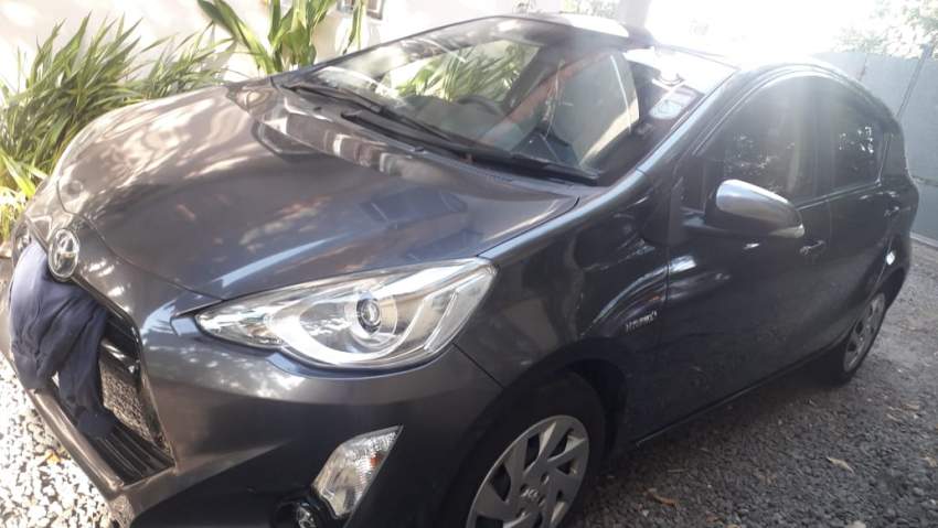 Car for sale on Aster Vender