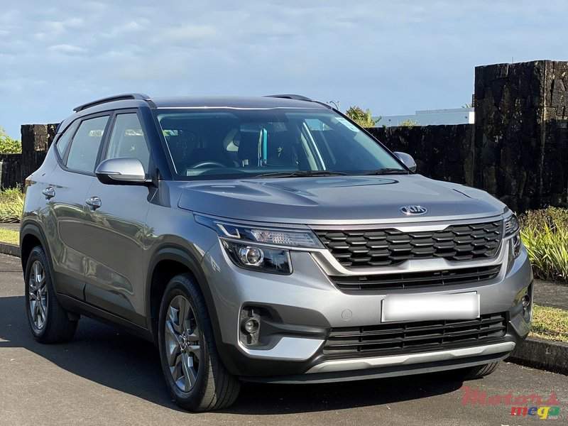 Kia Seltos 2021 LX tech - 3 - SUV Cars  on Aster Vender